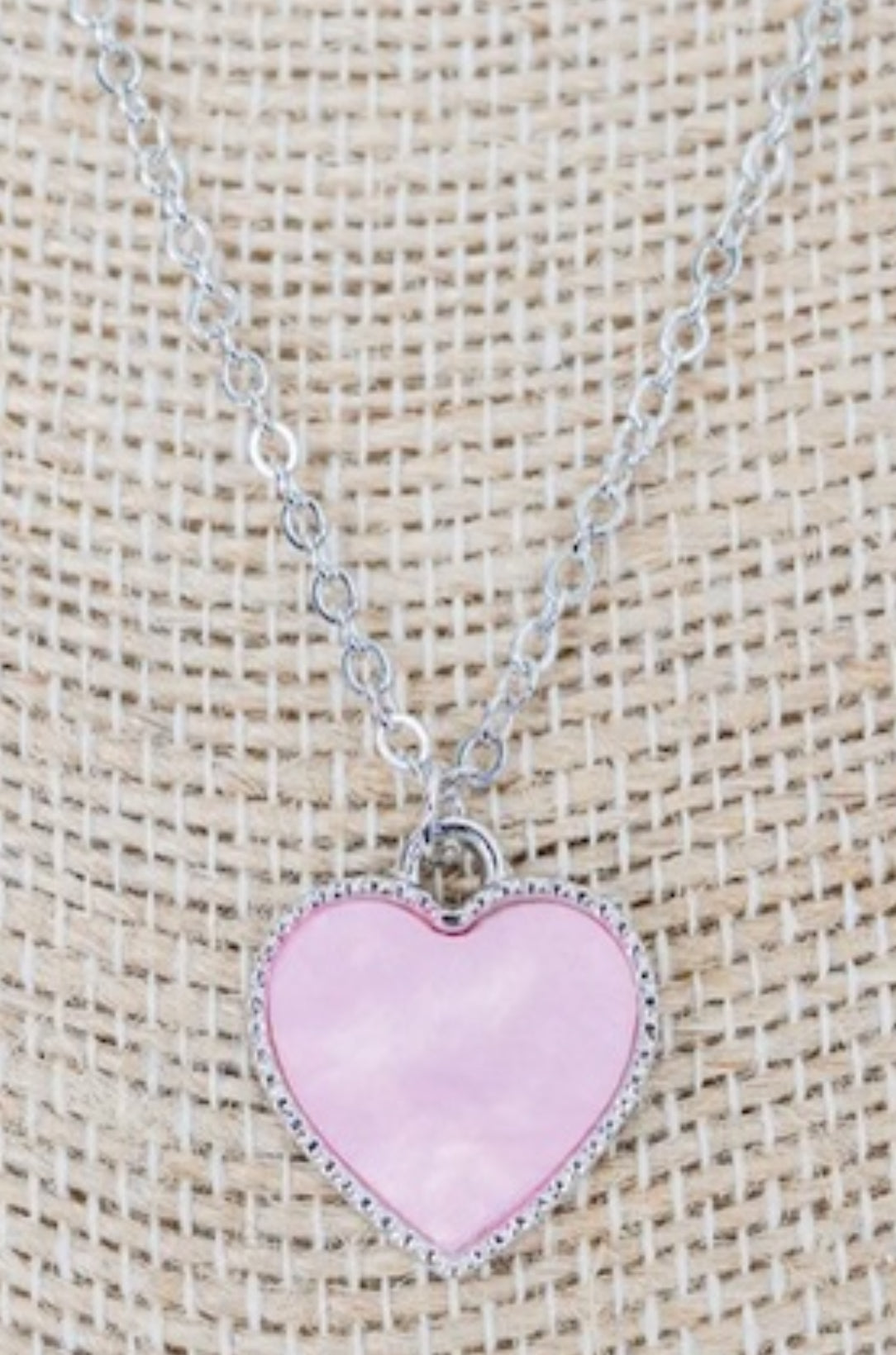 PINK HEARTS AGLOW NECKLACE