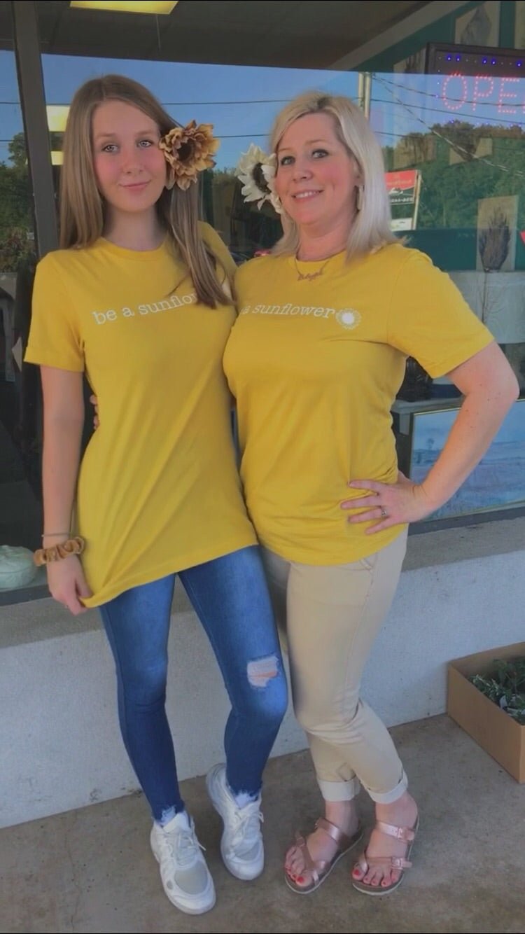 Be a Sunflower π»