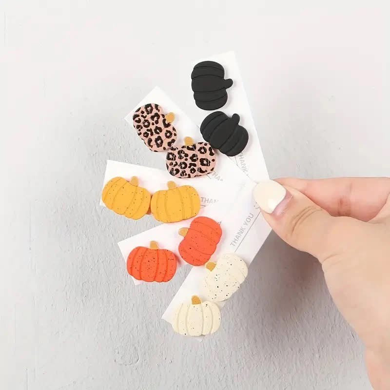 Pumpkin Retro Stud Earrings