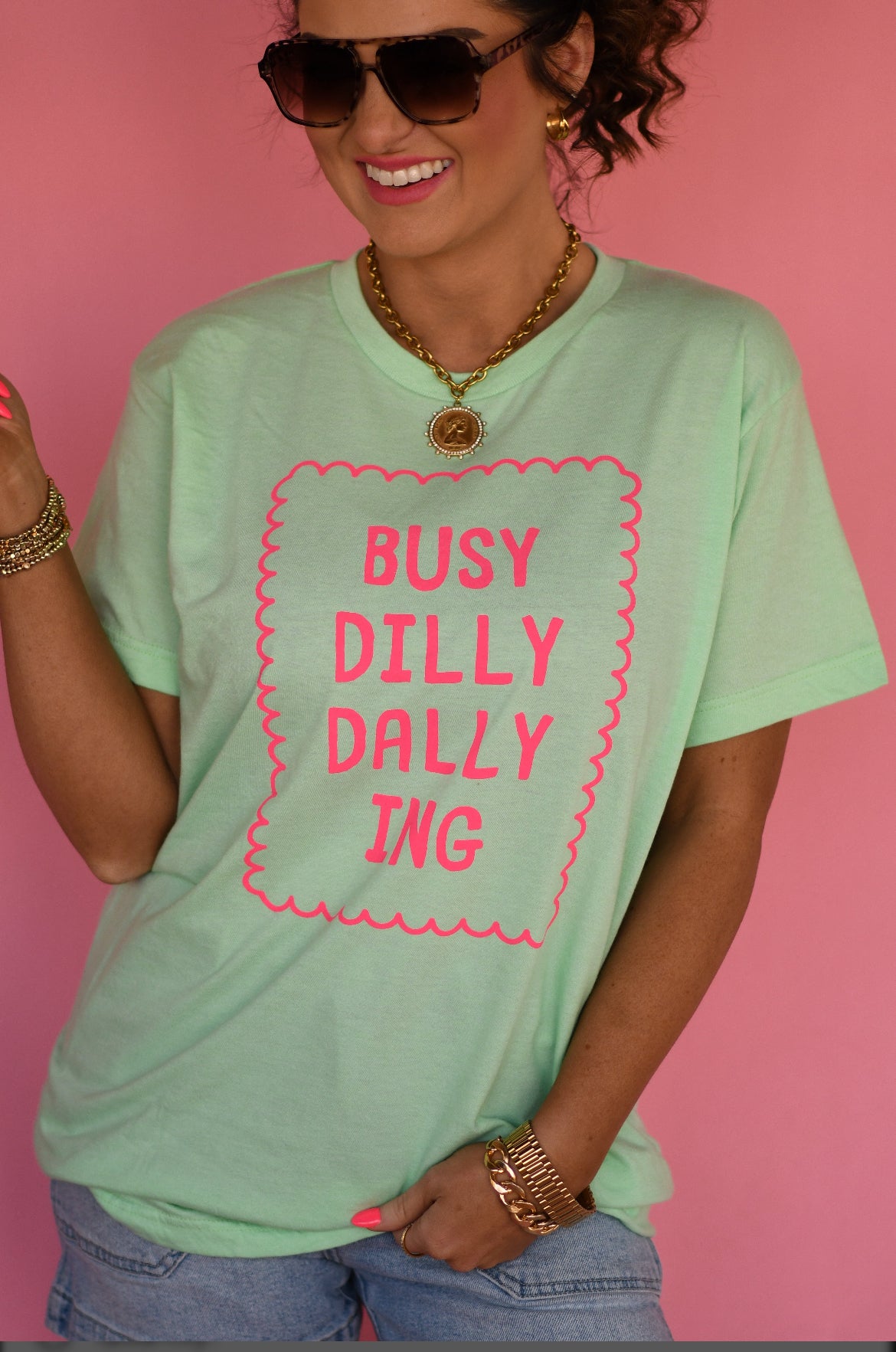 Busy Dilly Dallying Tee