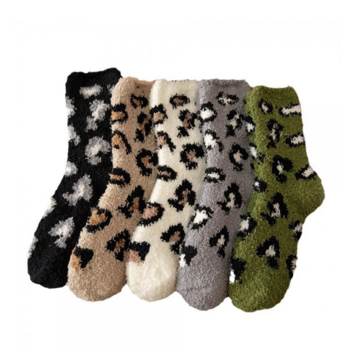 Soft Plush Knit Leopard Print Socks