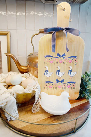 VINTAGE GEESE GIRLS WOOD CUTTING BOARD