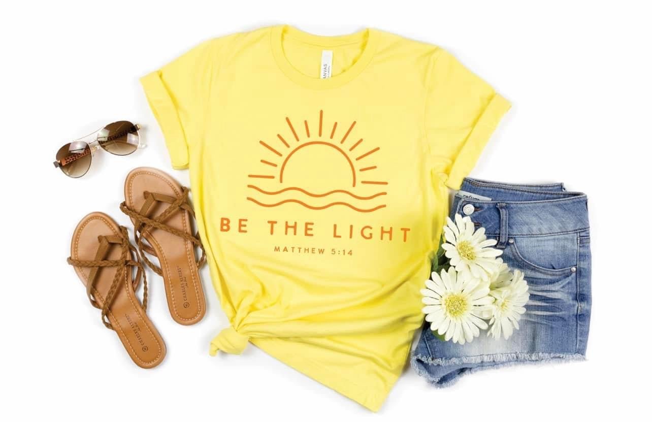 Be the Light Graphic Tee - Anchor Fusion Boutique
