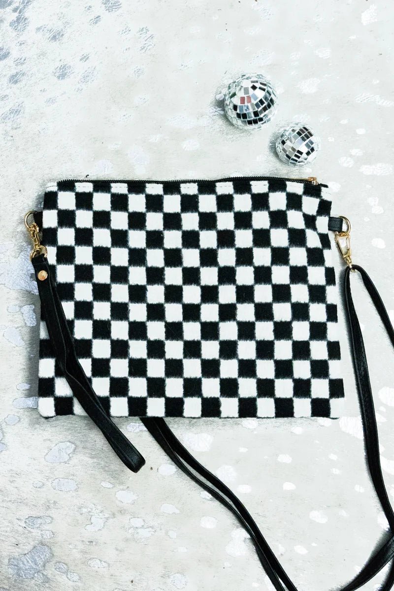 CHIC INTUITION CHECKERED PURSE