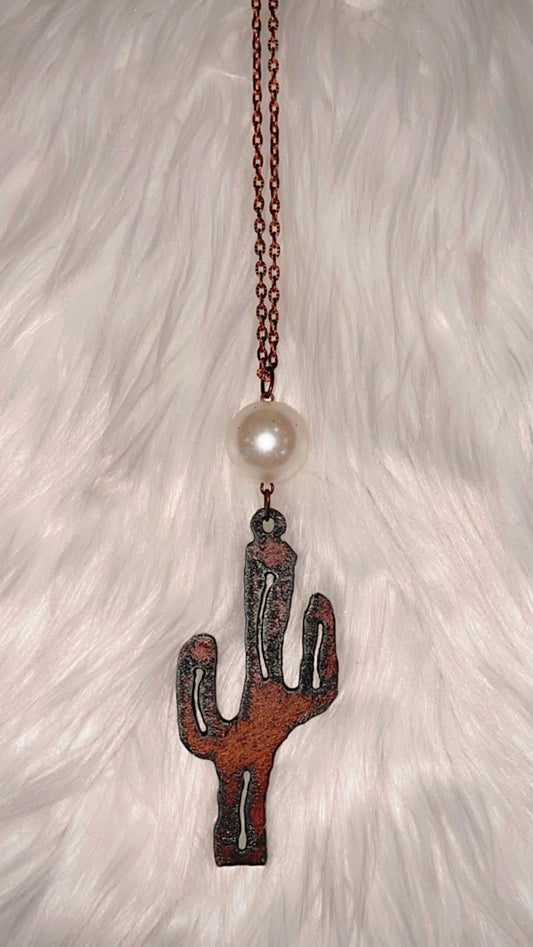 Long cactus necklace with Pearl 112 - Anchor Fusion Boutique